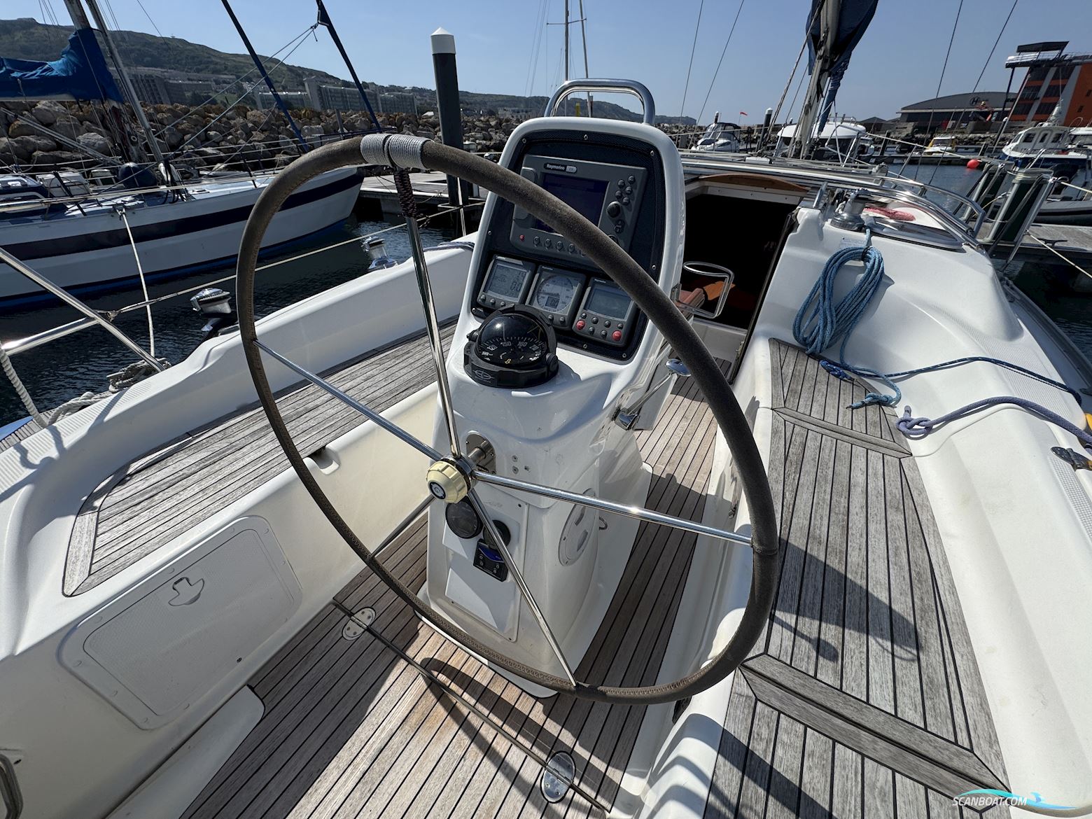 Bavaria 31