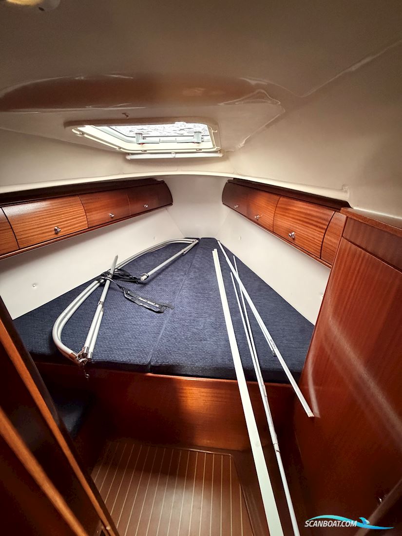 Bavaria 32 Cruiser - Rätt Utrustning & Nyare Motor