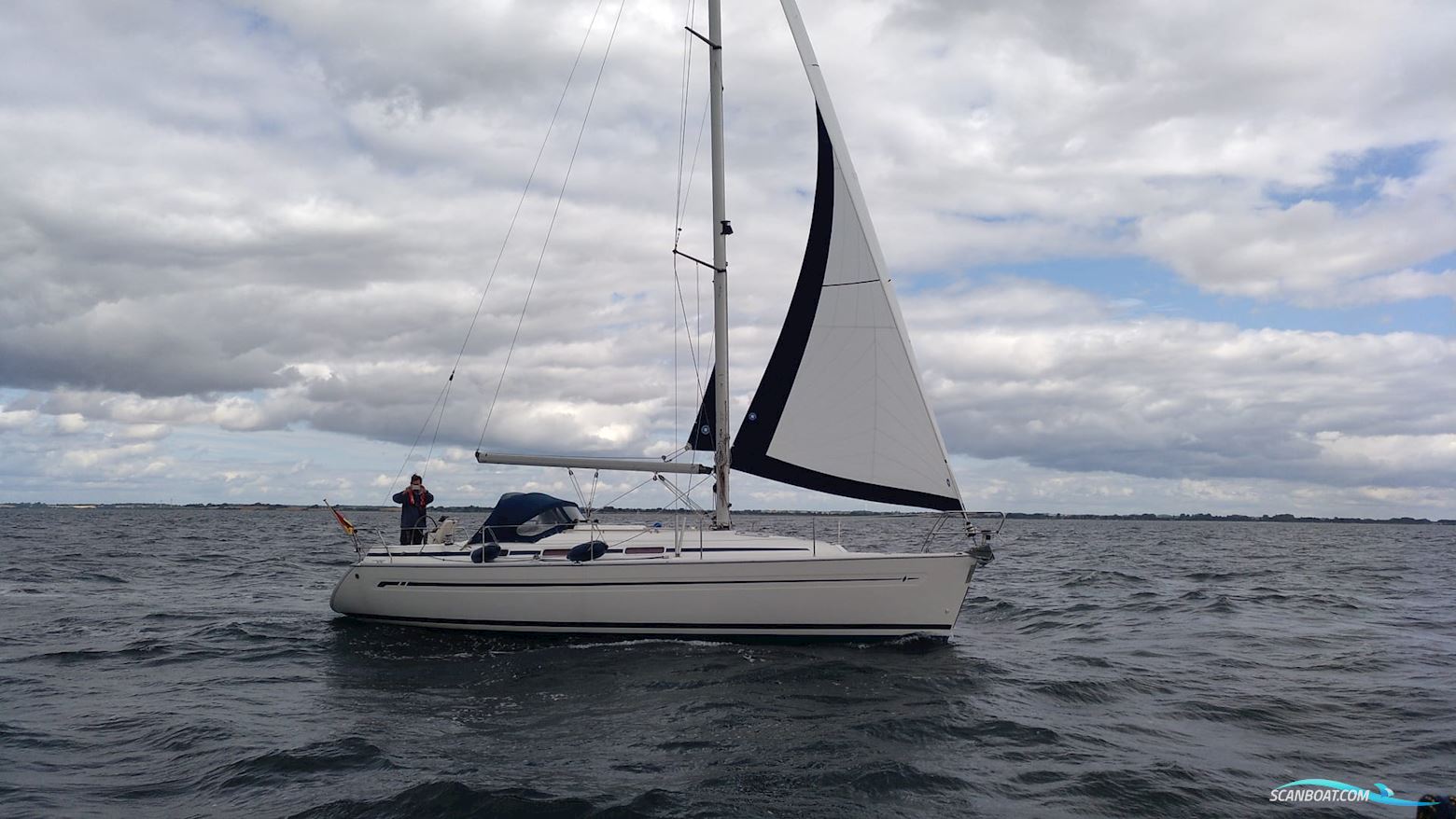 Bavaria 32 Cruiser Sailingboat 2003, with Volvo Penta D2020 engine, Germany