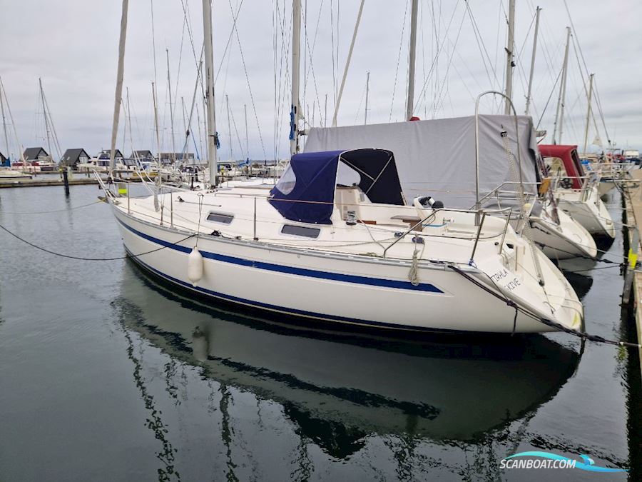 Bavaria 32 Holiday Sailingboat 1997, with Volvo penta diesel 19 hk engine, Denmark
