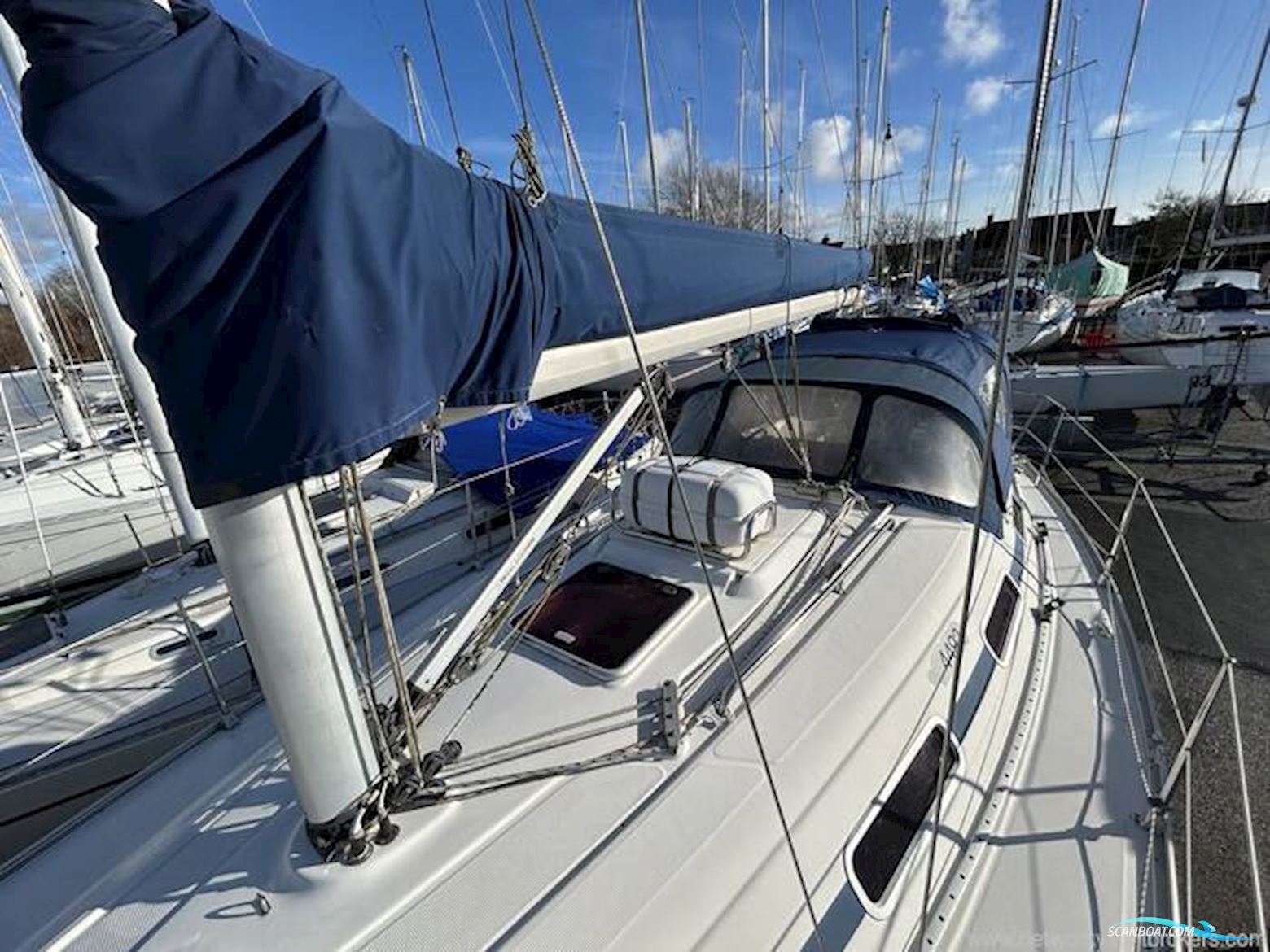 Bavaria 32
