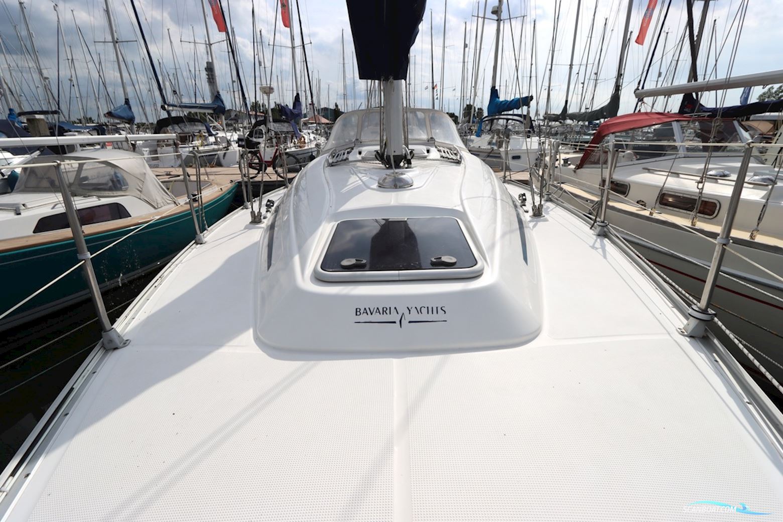 Bavaria 32