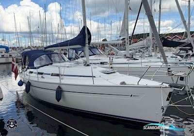 Bavaria 32 Sailingboat 2002, with Volvo Penta MD2020 engine, Denmark