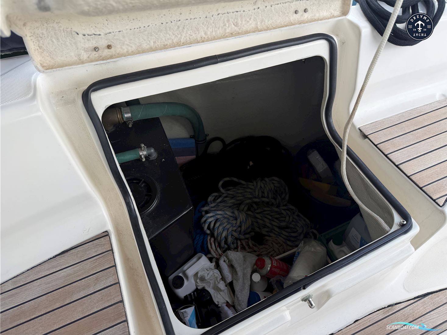 Bavaria 32