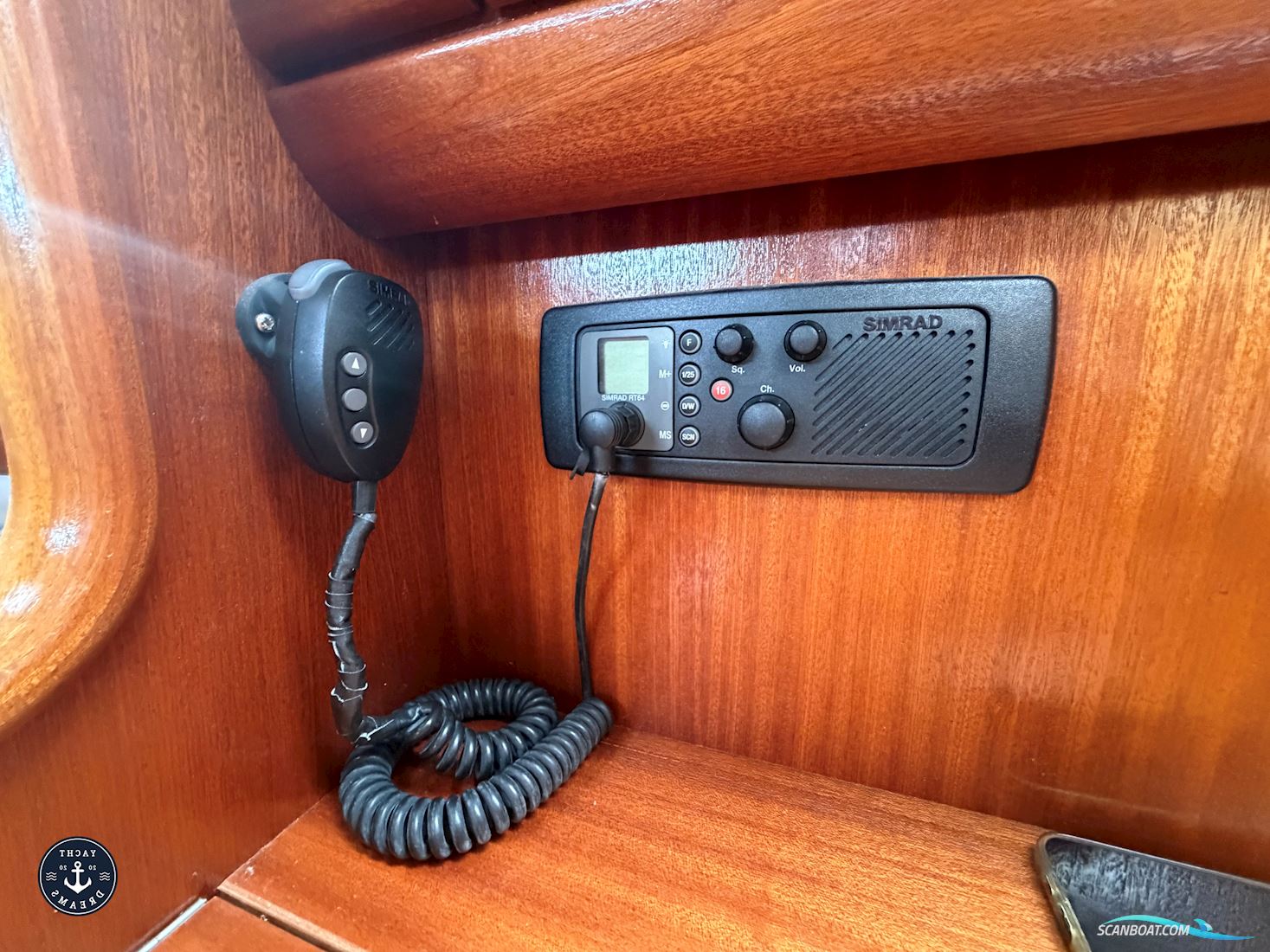 Bavaria 32
