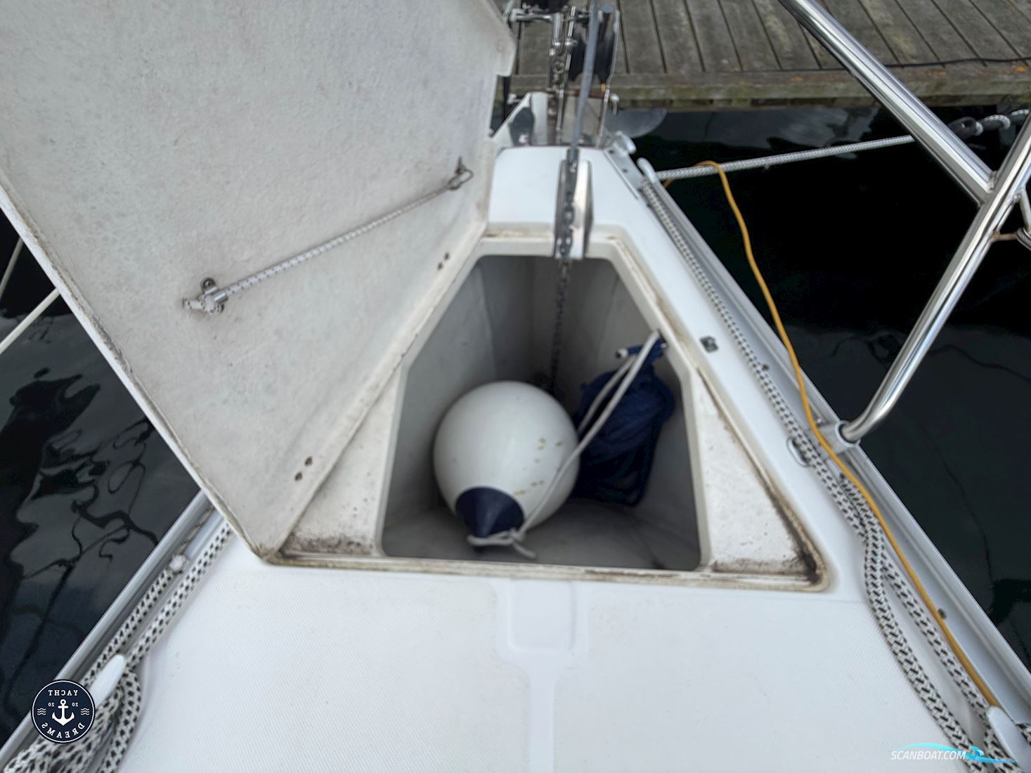 Bavaria 32