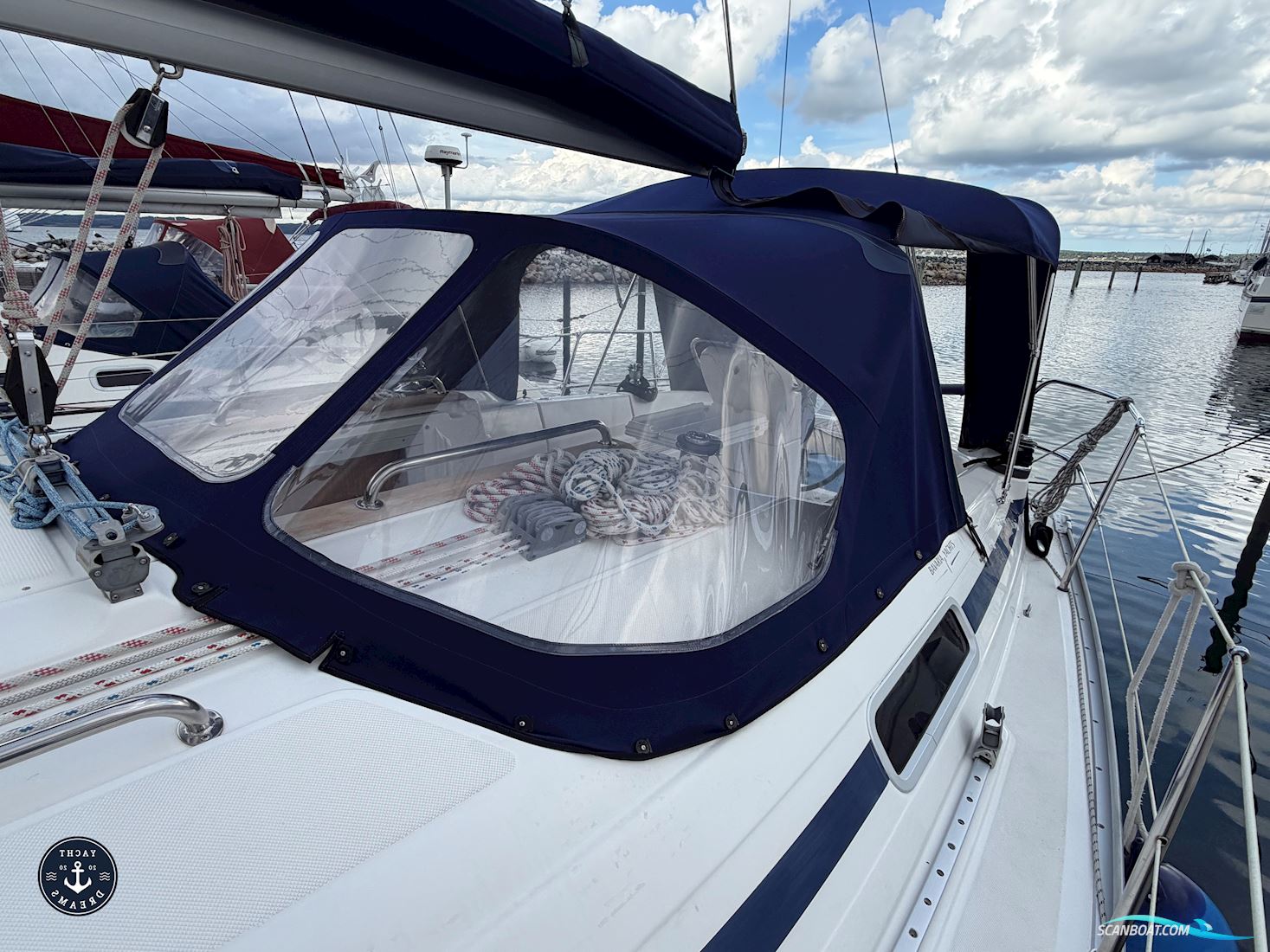 Bavaria 32