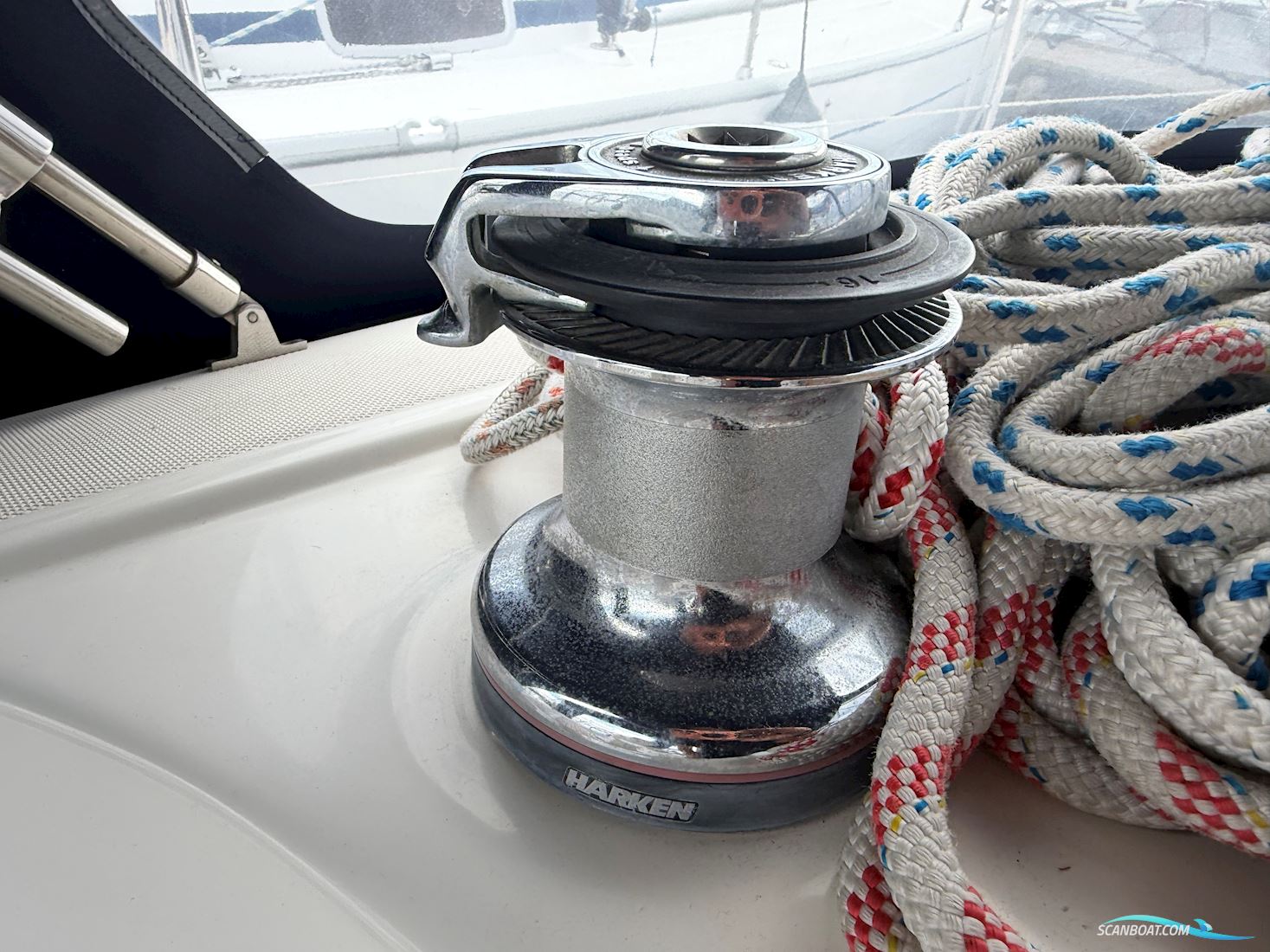 Bavaria 32