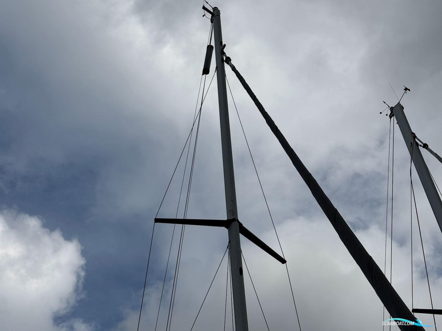 Bavaria 32