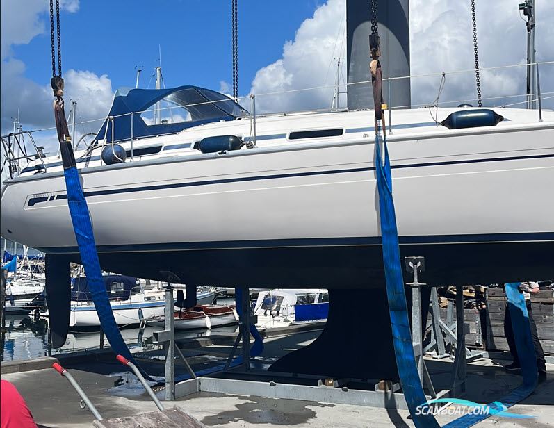 Bavaria 32