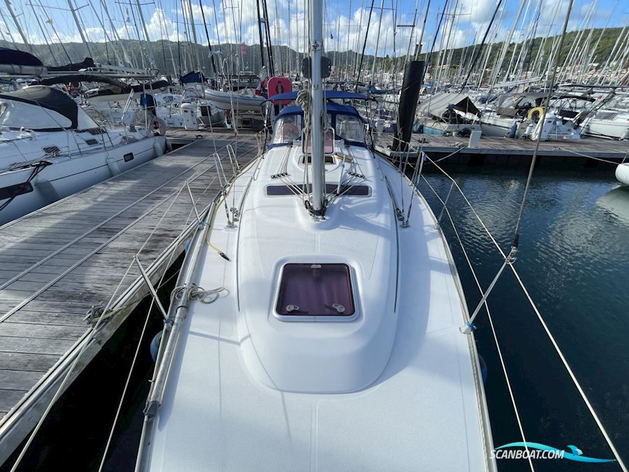 Bavaria 33 Cruiser