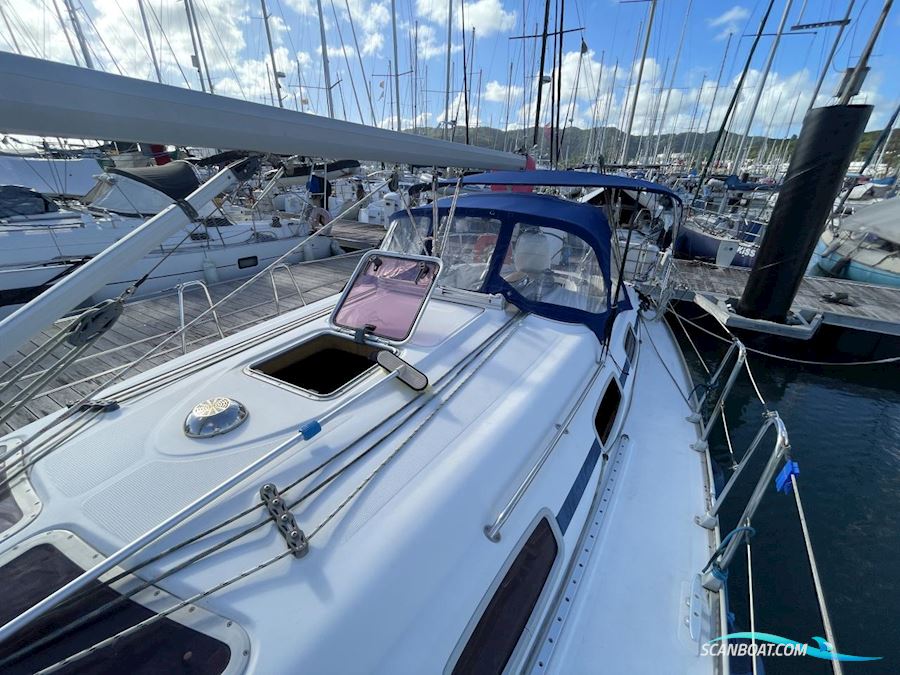 Bavaria 33 Cruiser