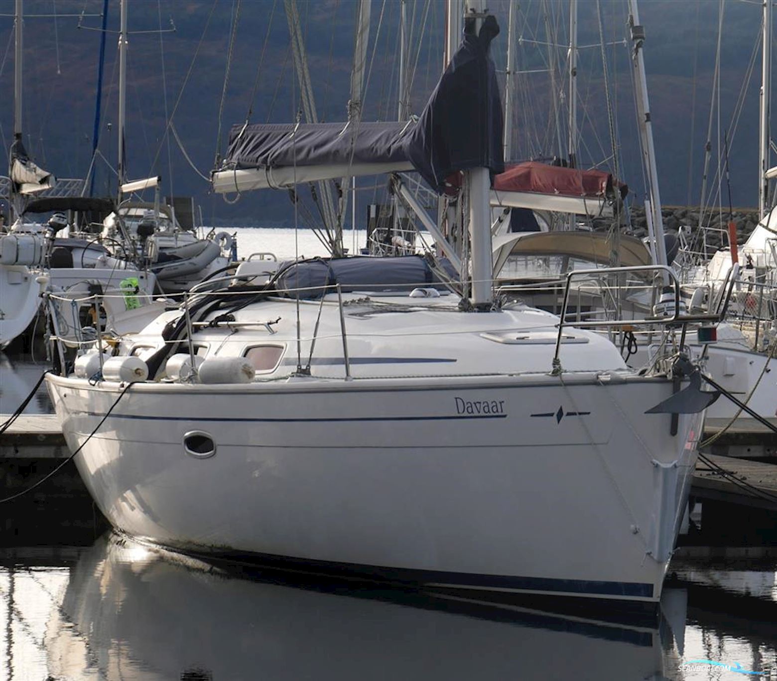Bavaria 33 Sailingboat 2005, with Volvo Penta D1-20 engine, United Kingdom