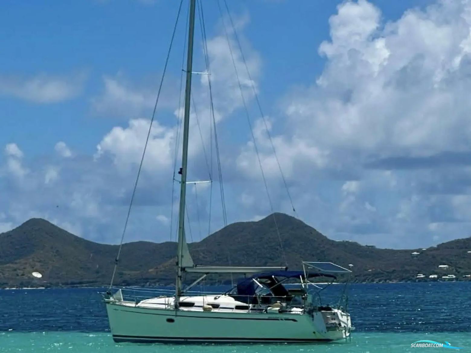 Bavaria 34 Cruiser Sailingboat 2010, with Volvo Penta engine, USA