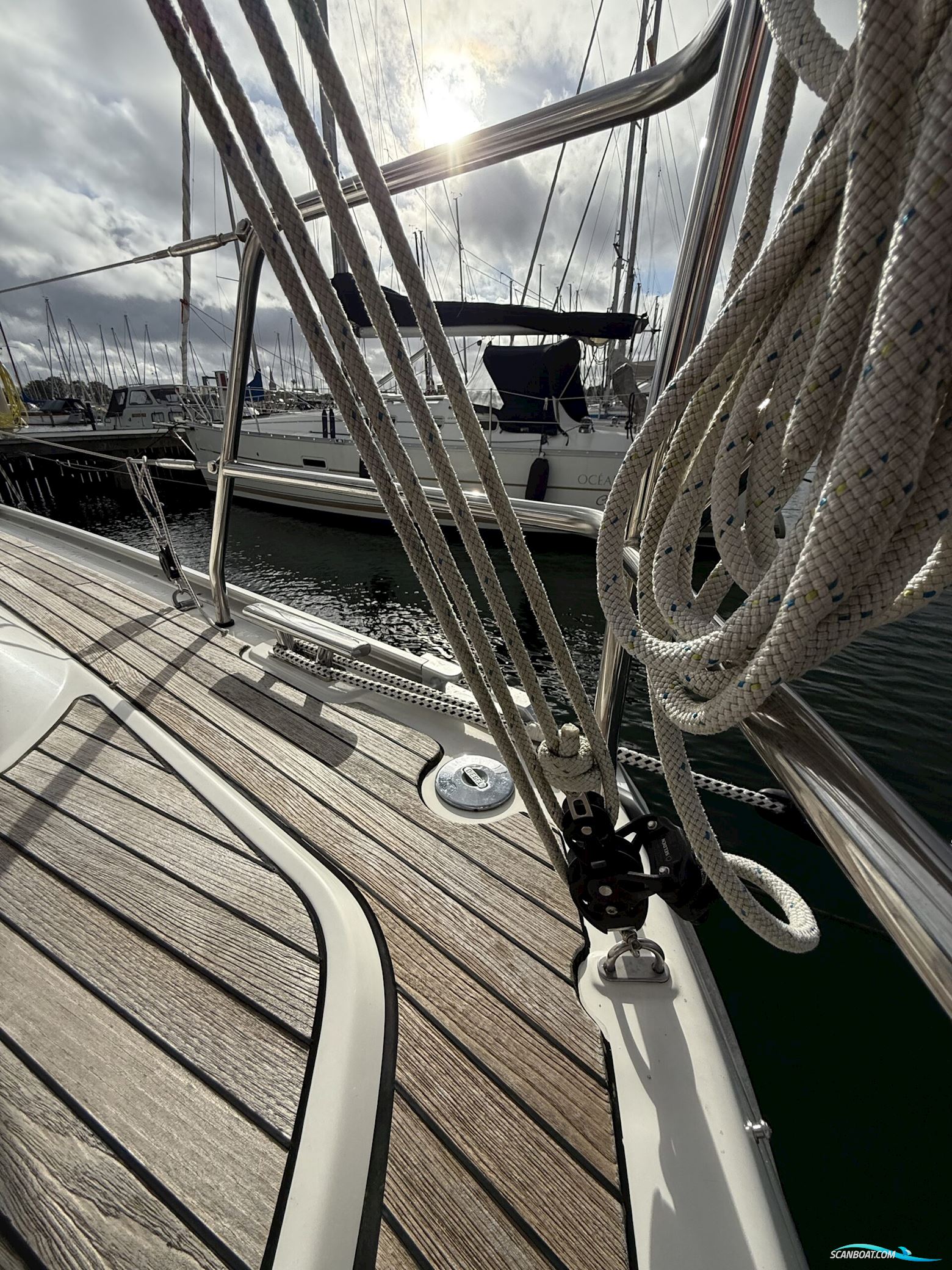 Bavaria 34 Cruiser Style