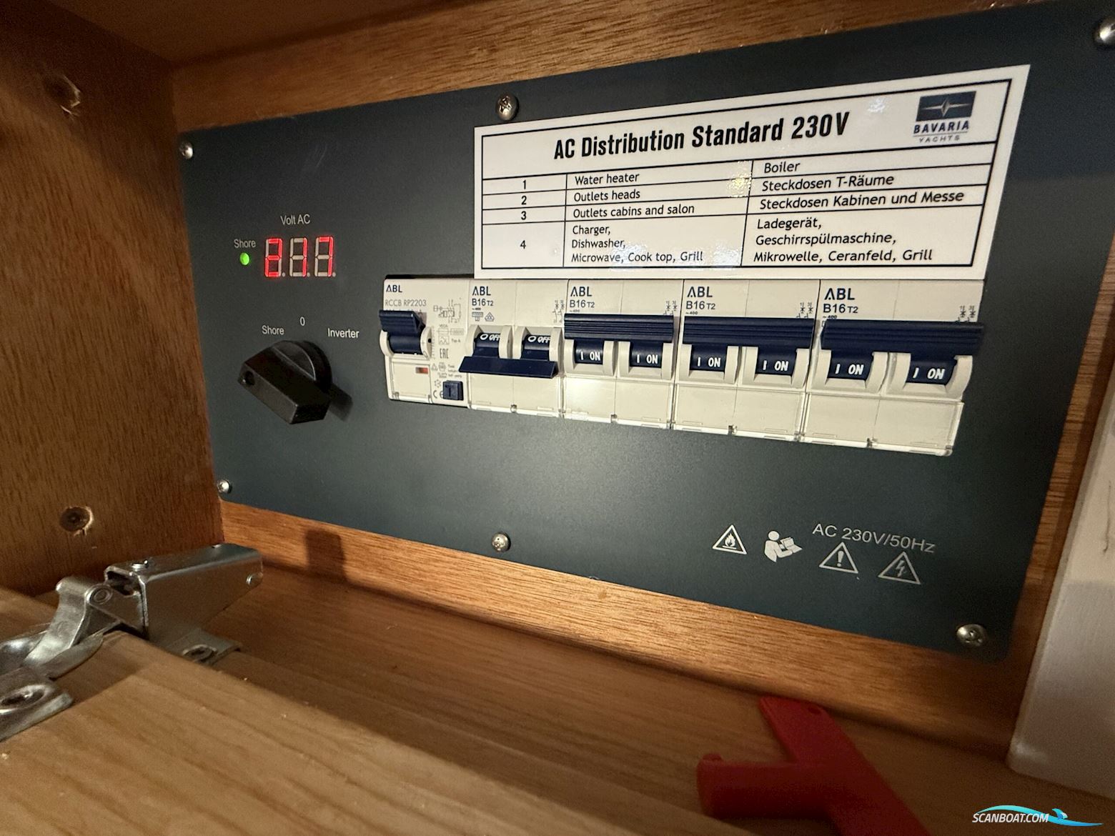 Bavaria 34 Cruiser Style