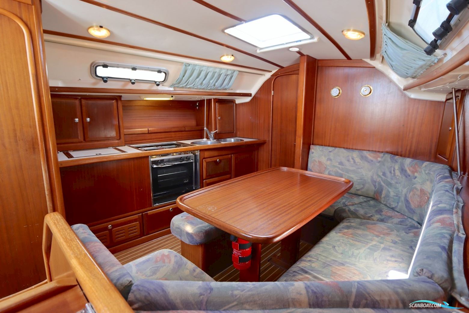 Bavaria 35 Holiday