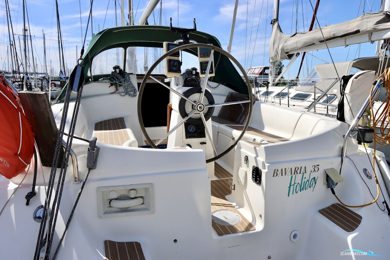 Bavaria 35 Holiday