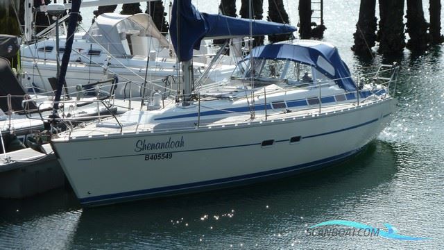 Bavaria 350 Lagoon Sailingboat 1992, with Volvo Penta D1-30 engine, The Netherlands