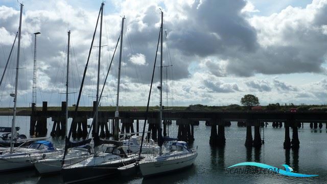 Bavaria 350 Lagoon