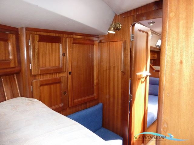 Bavaria 350 Lagoon