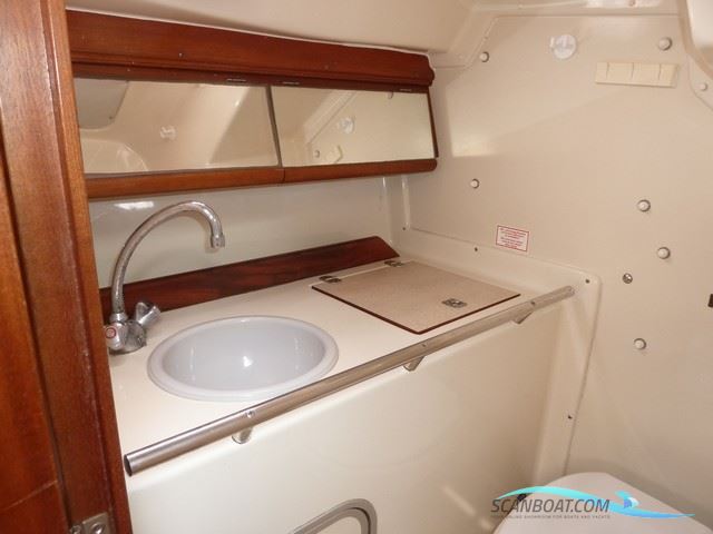 Bavaria 350 Lagoon