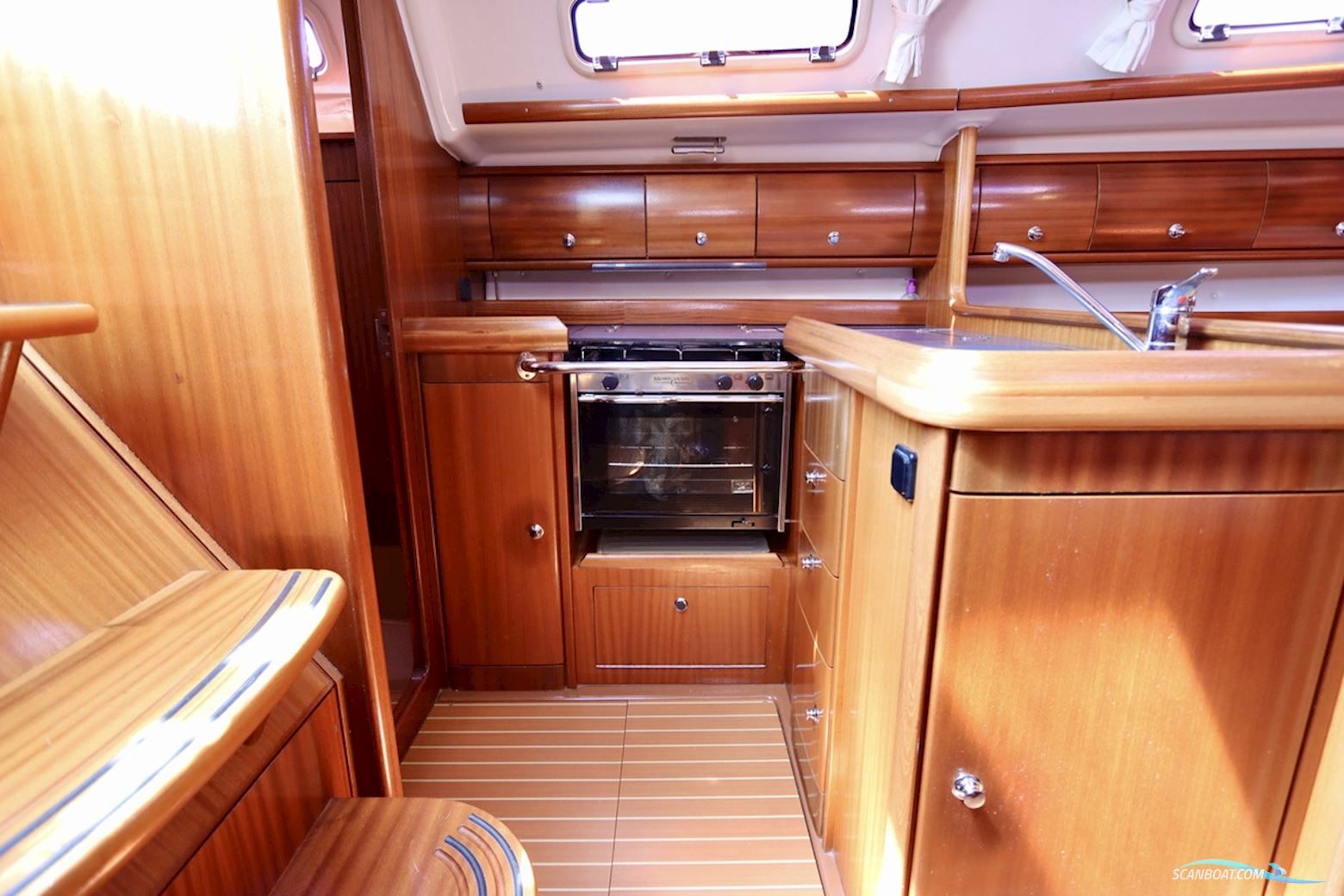Bavaria 36-2 Custom Line