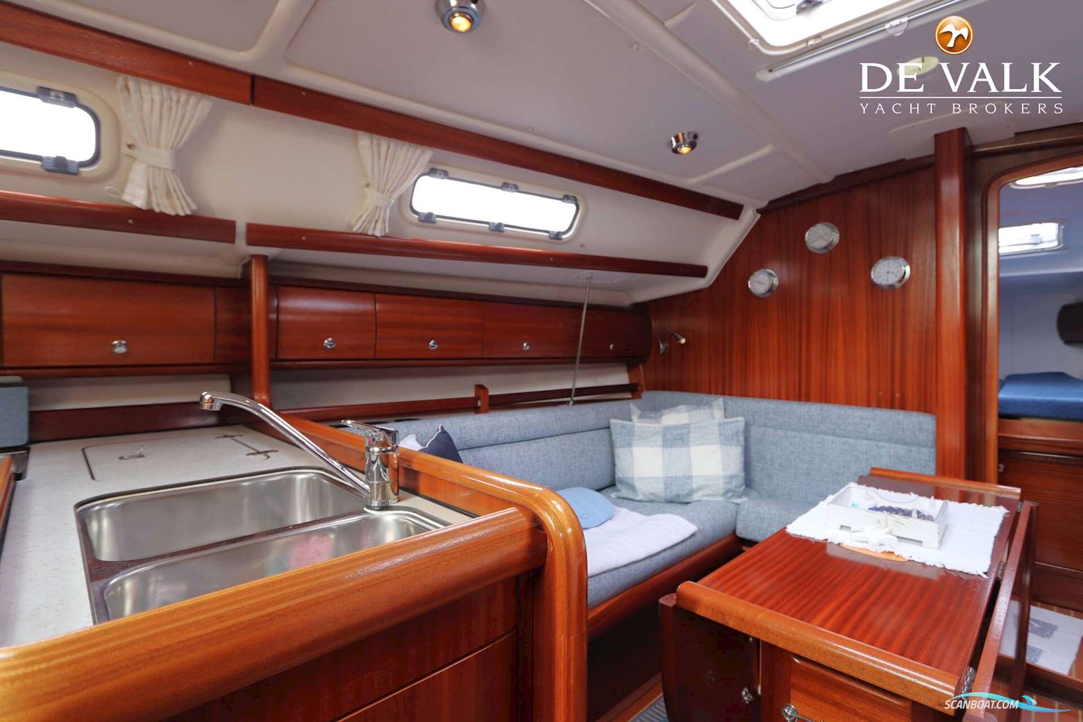 Bavaria 36-2 Custom Line