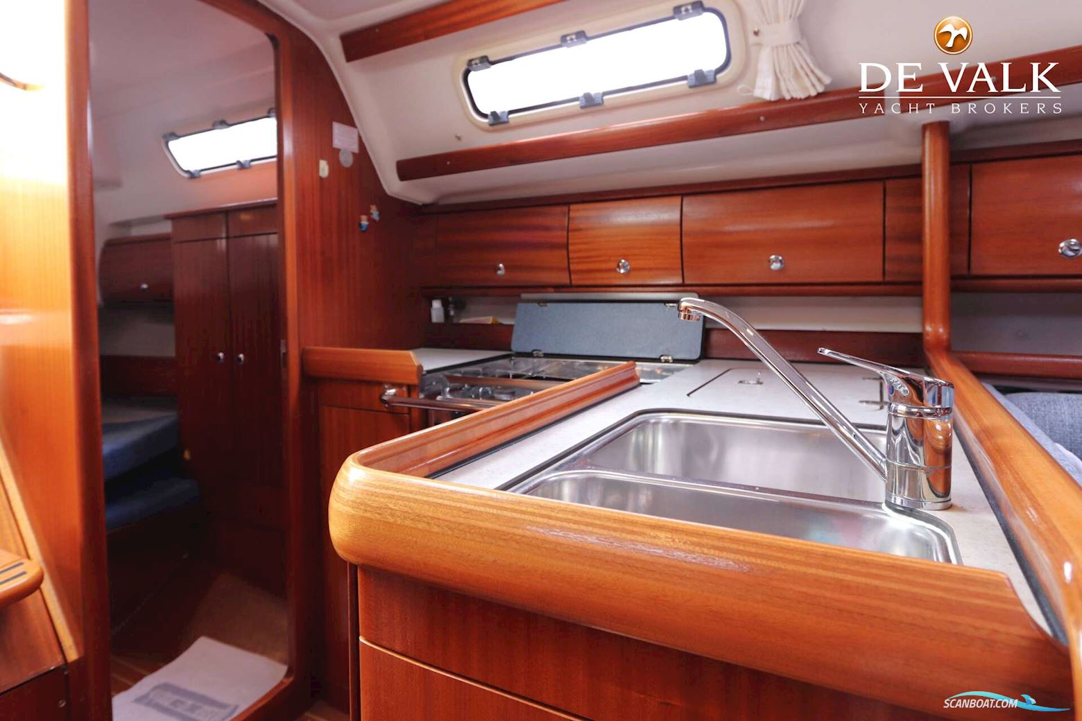 Bavaria 36-2 Custom Line