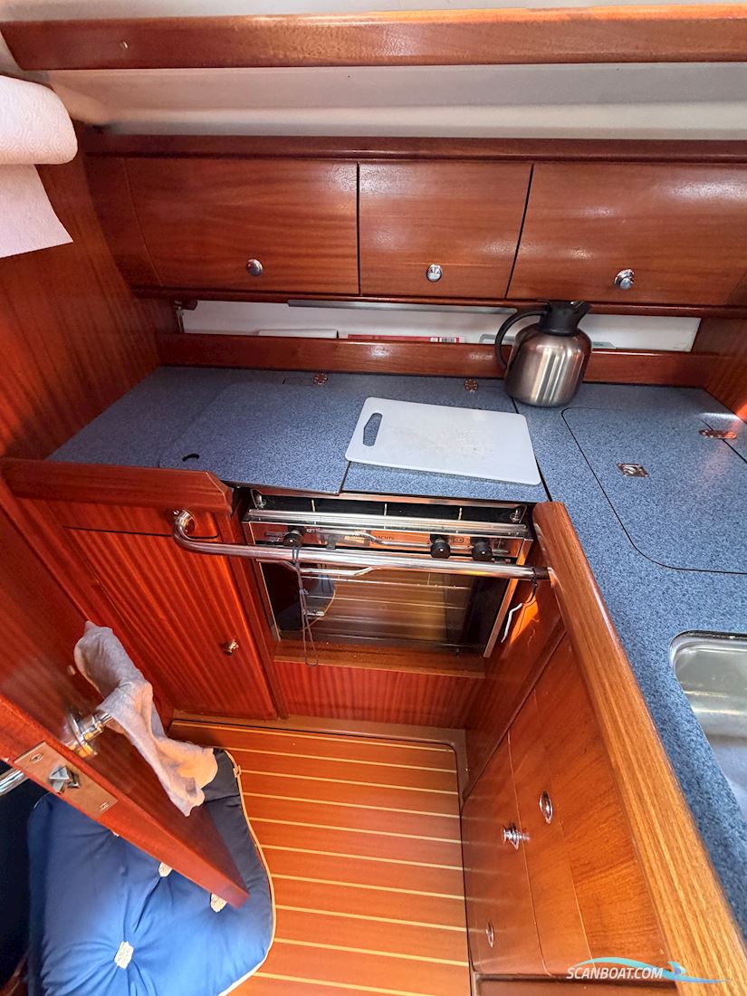 Bavaria 36-3