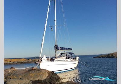 Bavaria 36 Cruiser Sailingboat 2004, with Volvo Penta 2030 engine, Sweden