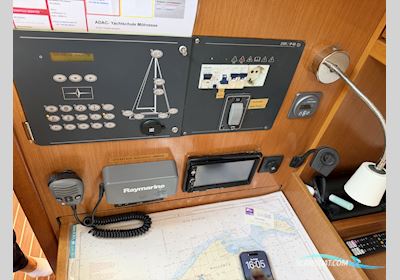 Bavaria 36 Cruiser Sailingboat 2011, with Volvo-Penta engine, Spain