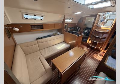 Bavaria 36 Cruiser Sailingboat 2011, with Volvo-Penta engine, Spain