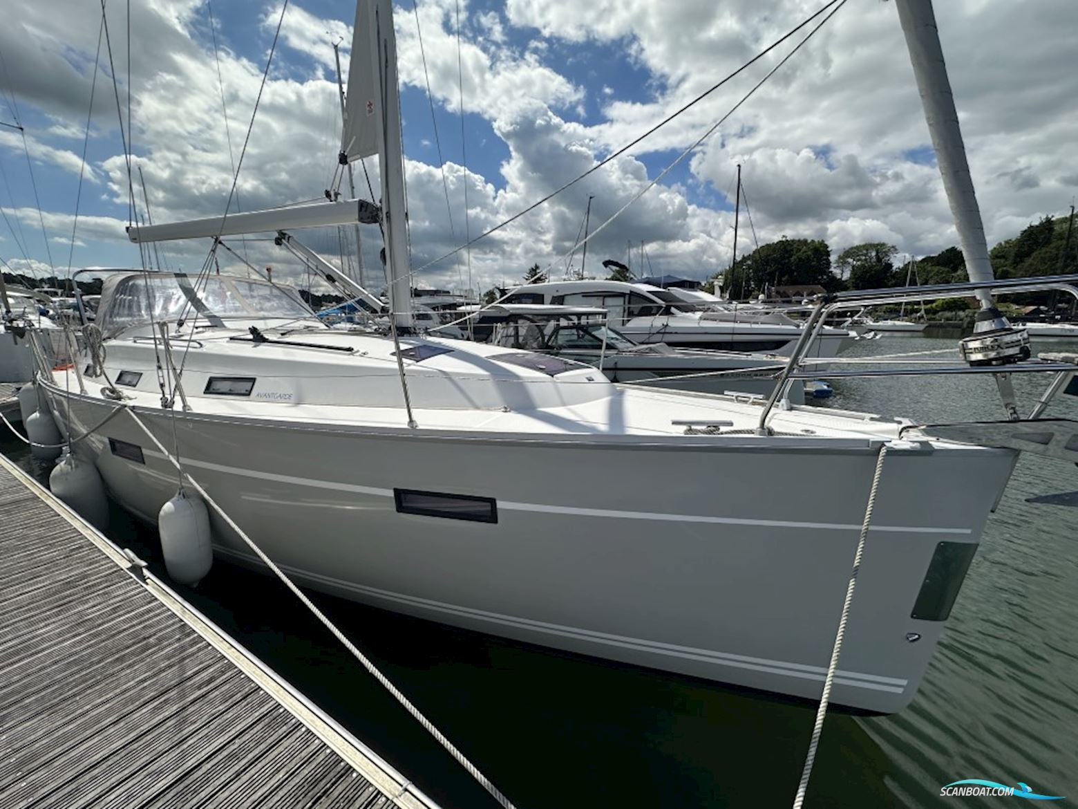 Bavaria 36 Cruiser Sailingboat 2013, with Volvo Penta engine, United Kingdom