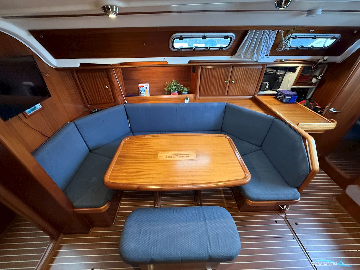 Bavaria 36 Holiday
