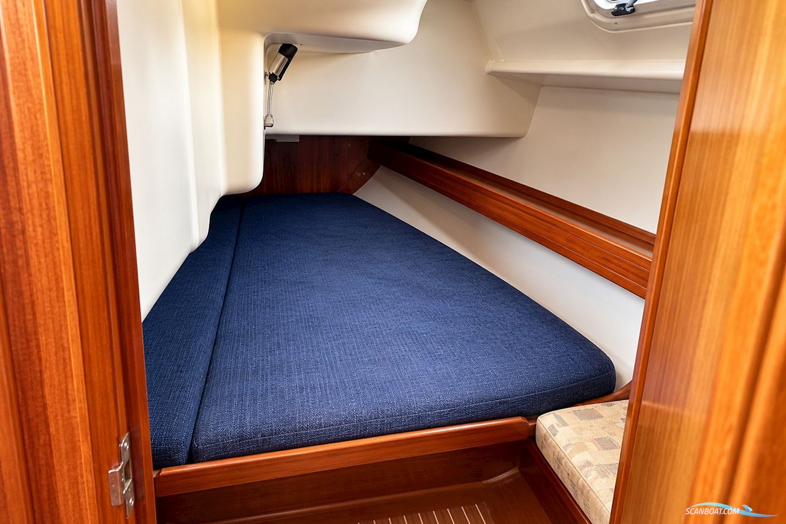Bavaria 36