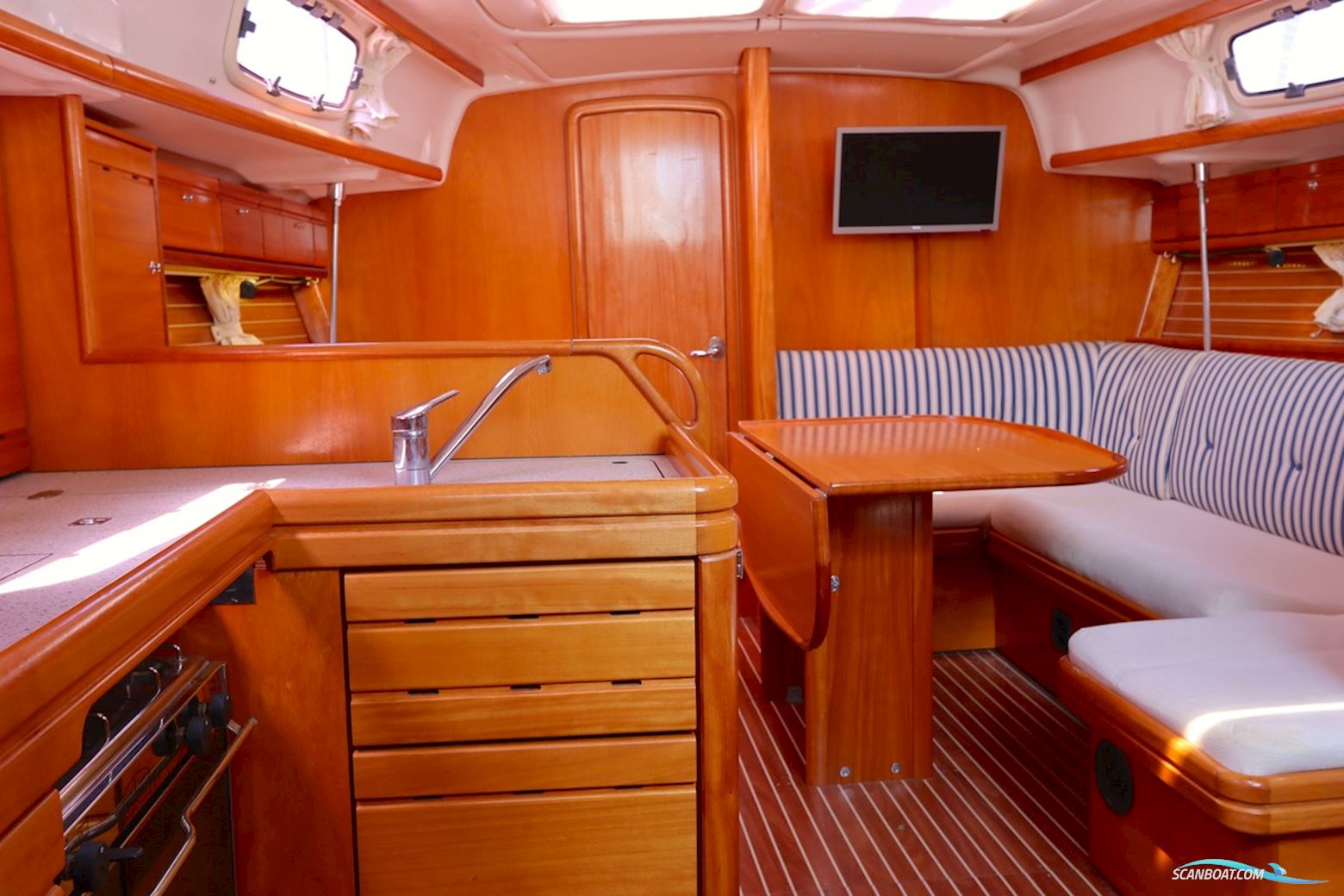 Bavaria 37-2 C