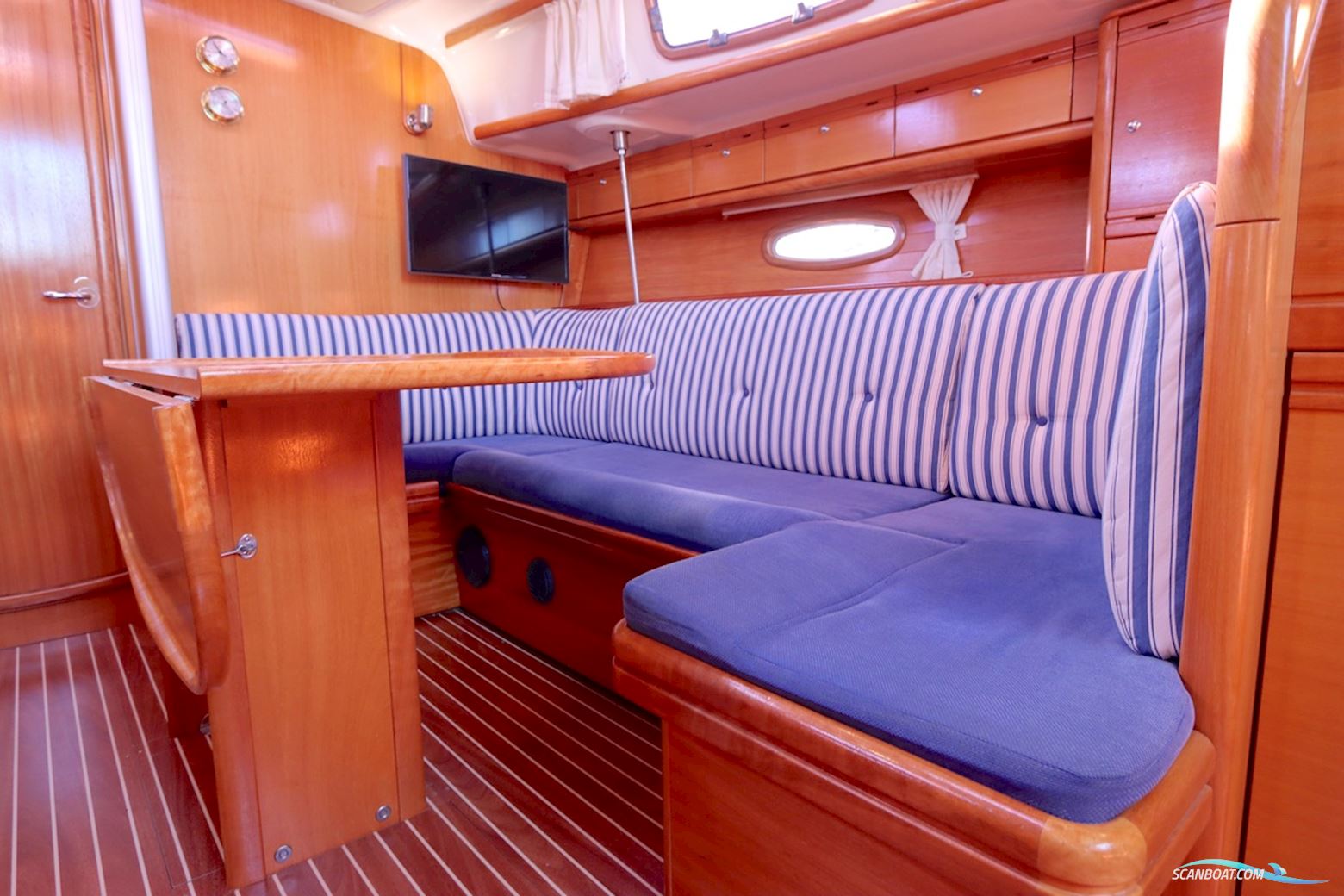 Bavaria 37-2 C