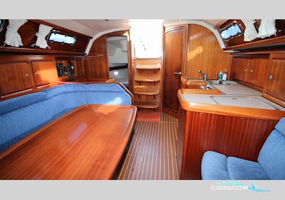Bavaria 37-2 Cruiser Sailingboat 2002, with Volvo Penta engine, Denmark