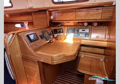 Bavaria 37-3 Cruiser Sailingboat 2007, with Volvo Penta D2-40F engine, The Netherlands