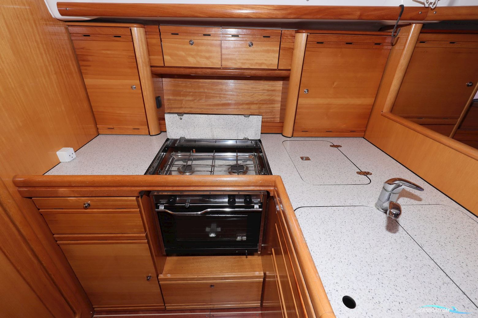 Bavaria 37 CR