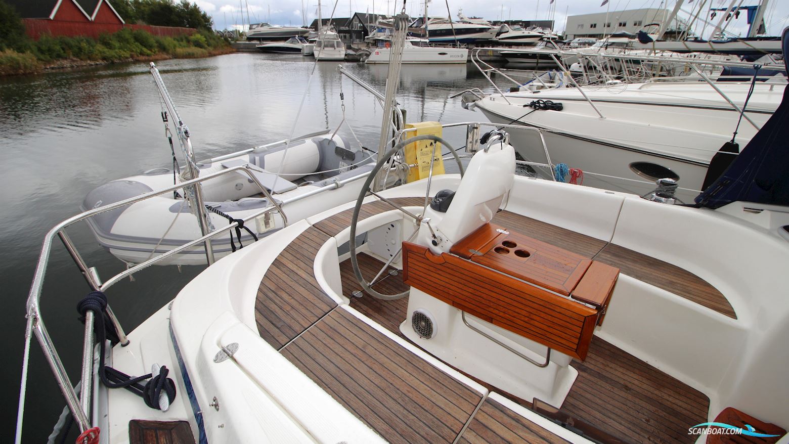 Bavaria 37 Cruiser 