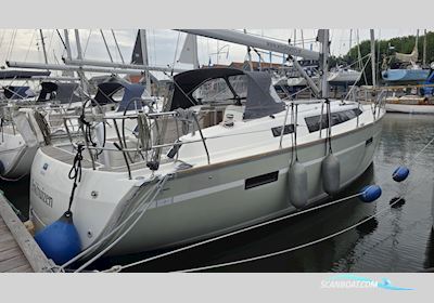 Bavaria 37 Cruiser Sailingboat 2015, with Volvo Penta engine, The Netherlands