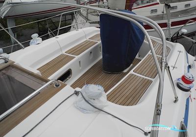 Bavaria 37 Cruiser Sailingboat 2001, with Volvo Penta engine, Belgium