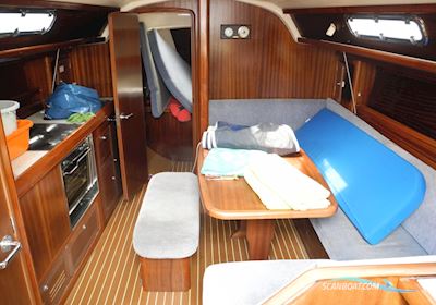 Bavaria 37 Cruiser Sailingboat 2001, with Volvo Penta engine, Belgium