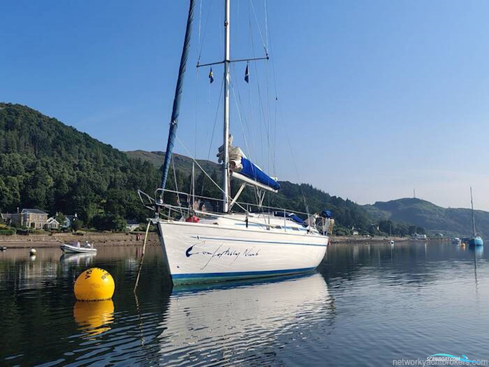 Bavaria 37