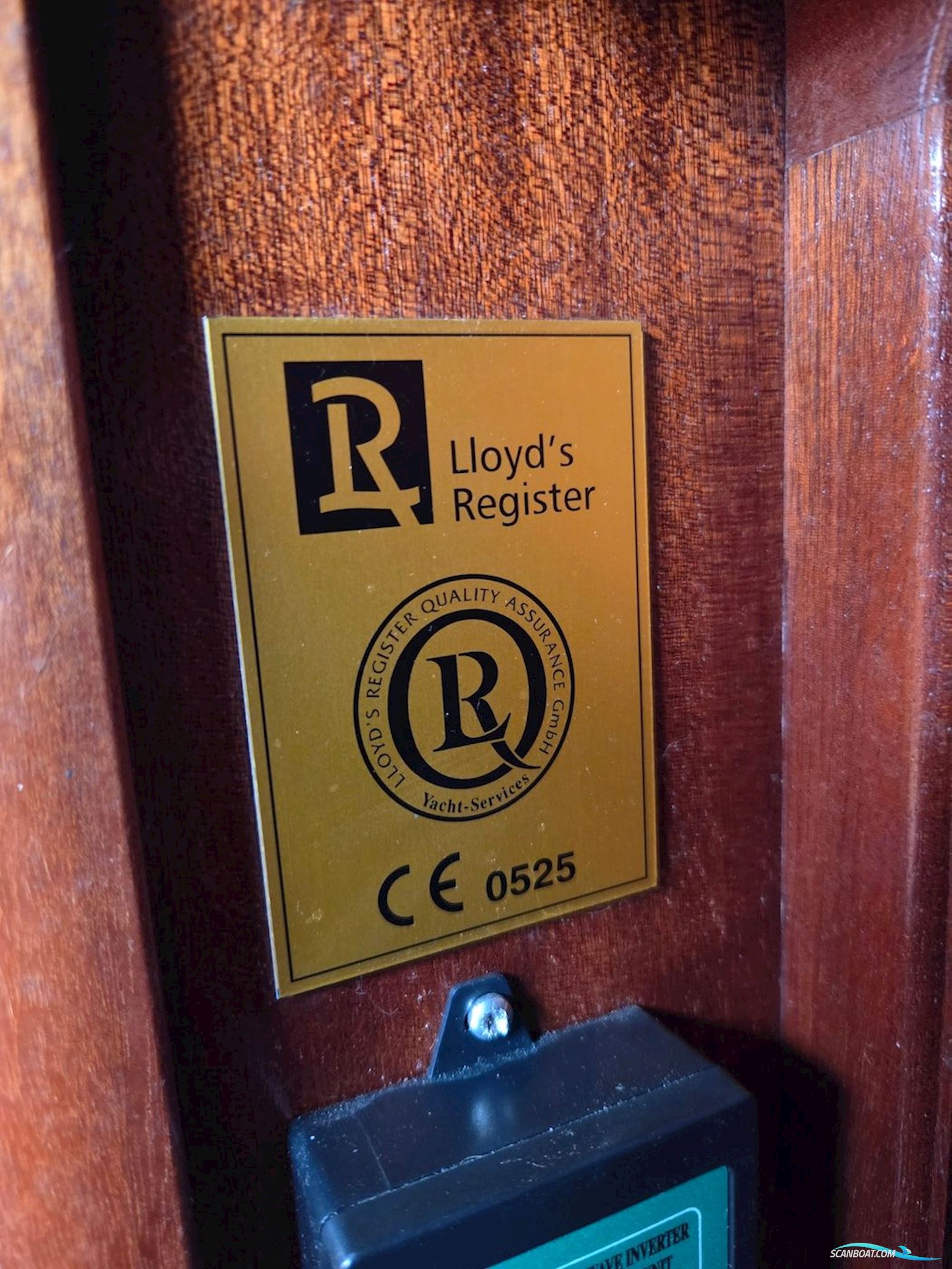Bavaria 37.3
