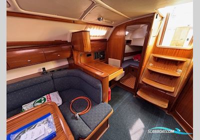 Bavaria 38-2 Sailingboat 2004, with Volvo Penta engine, The Netherlands