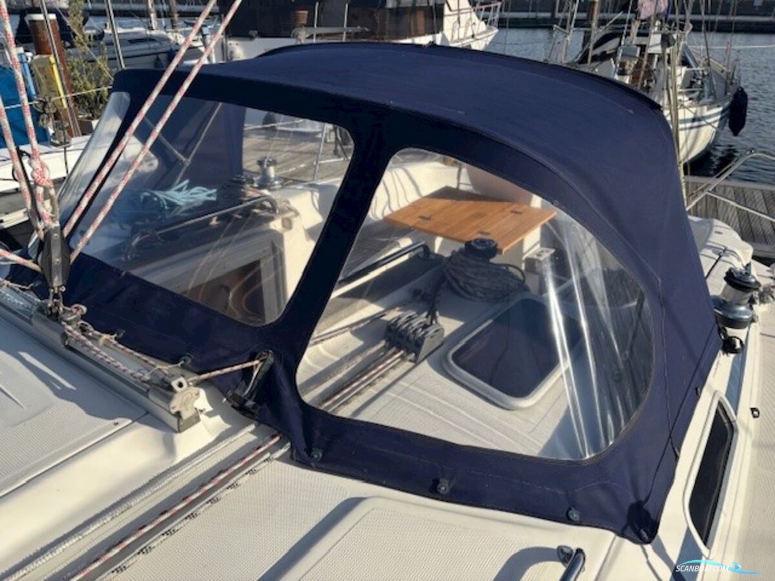 Bavaria 38-3