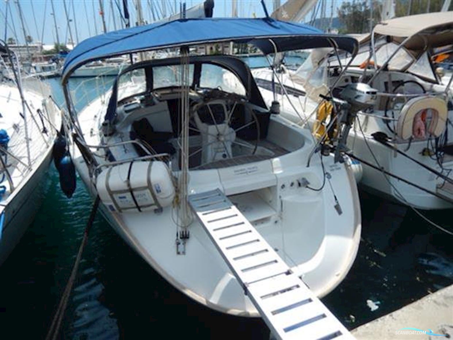 Bavaria 38 CRUISER
